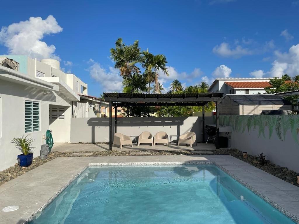 Walk To Beach Or Swim In The Pool, 4 Bedrooms Home Humacao Exteriör bild