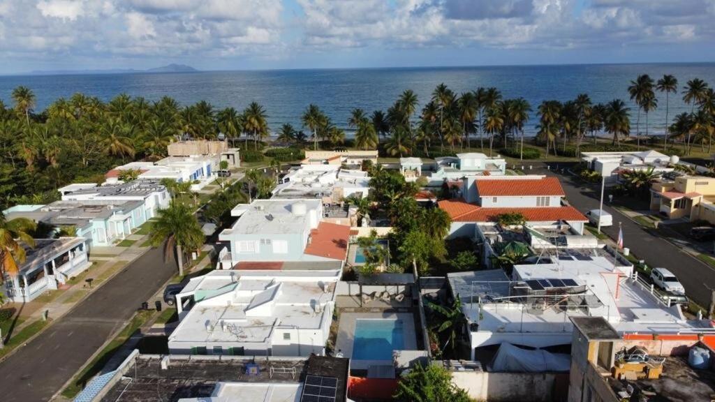 Walk To Beach Or Swim In The Pool, 4 Bedrooms Home Humacao Exteriör bild